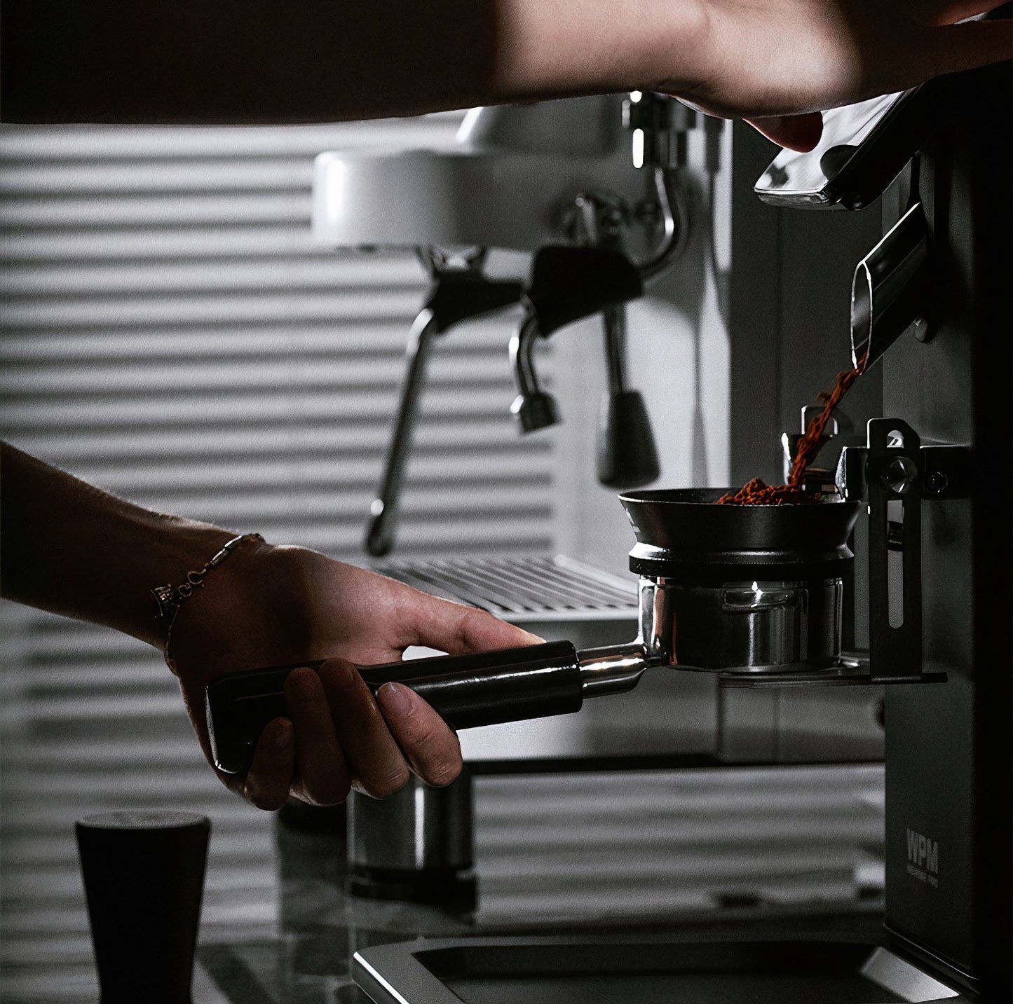 Barista Magnetic Espresso Dosing Funnel