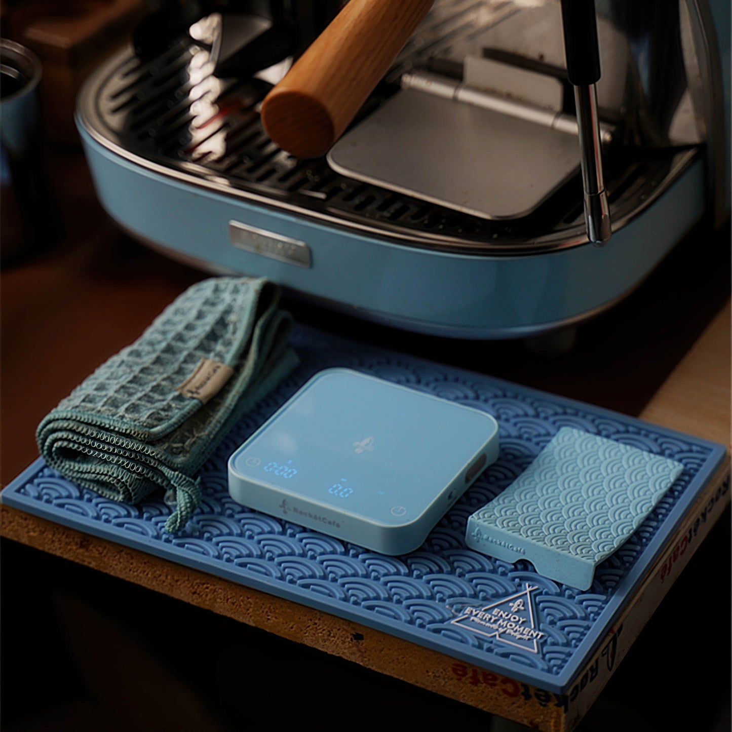 Rocket MiniPlus Coffee Scale - Timer & Ratio Calculator